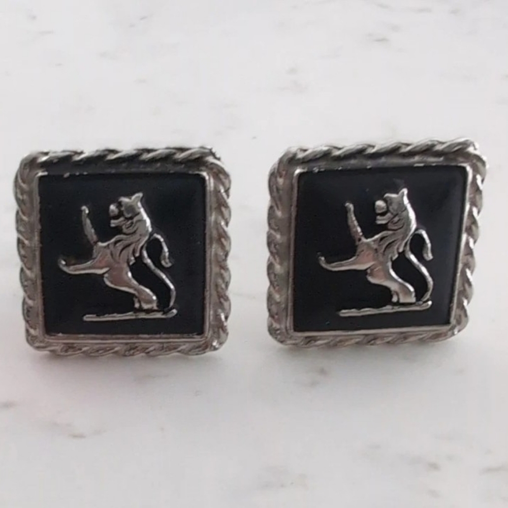 Vintage Silver-Tone Heraldic Lion Crest Cufflinks 1960's-70's